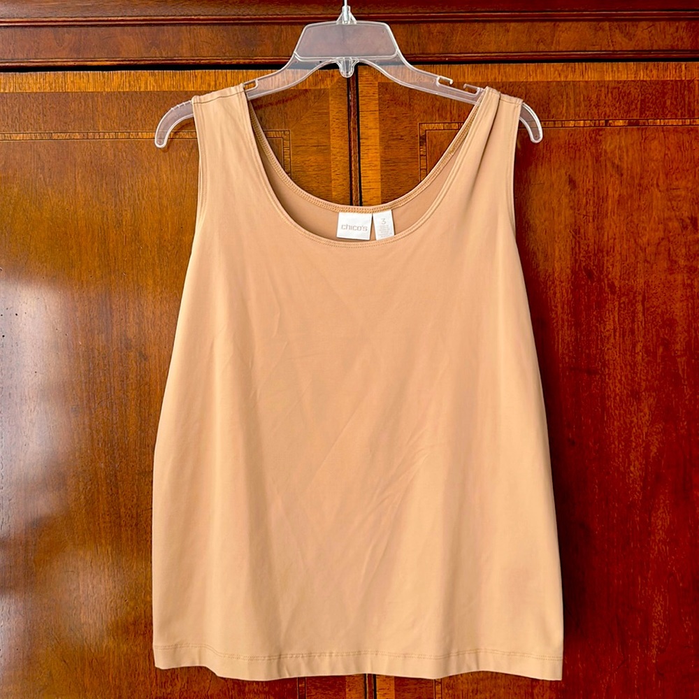 Chico’s tan tee, size 3 (XL/16)